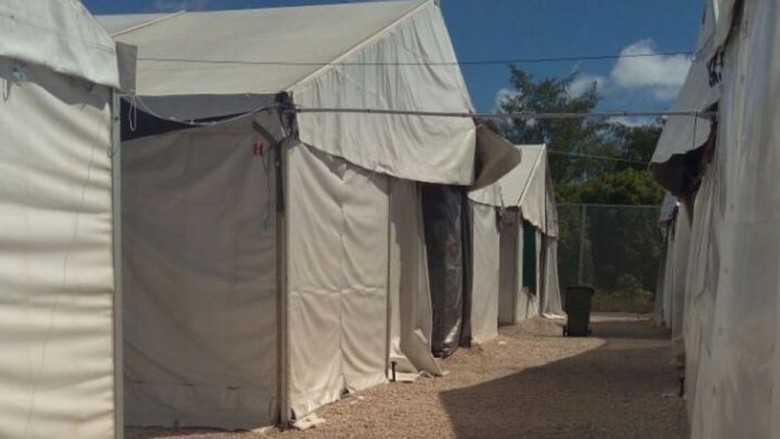 Berpotensi Bunuh Diri, Pengungsi Muda di Nauru Dibawa Ke Australia Berpotensi Bunuh Diri, Pengungsi Muda di Nauru Dibawa Ke Australia