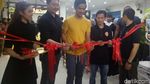 Ini Keseruan Saat Sang Pisang Diperkenalkan Kaesang Pangarep ke Warga Makassar