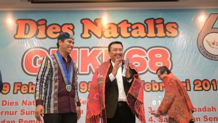 Menpora Ajak Pemuda Tiru Dedikasi Wolter Monginsidi