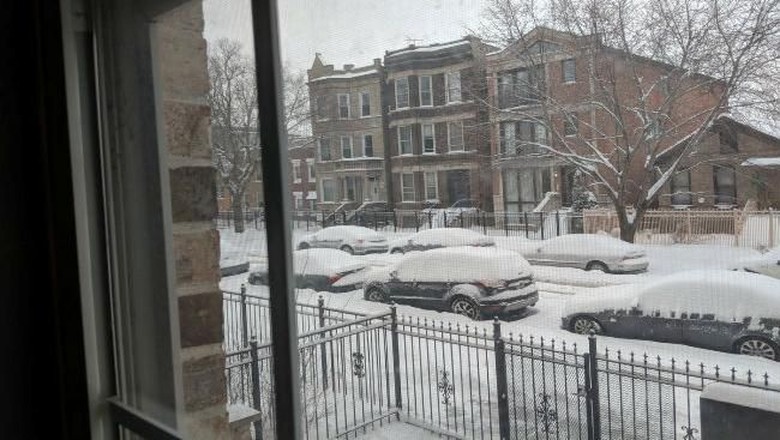 Salju Tebal Selimuti Chicago, 2 Orang Tewas Salju Tebal Selimuti Chicago, 2 Orang Tewas