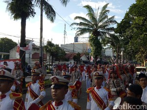 Kader Hadiri HUT ke-10 Gerindra, Lalin di Ragunan Macet