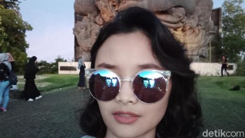 Foto selfie saat petang. Foto: Adi Fida Rachman/detikINET