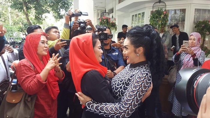 Bertemu Krisdayanti di Malang, Puti Berbicara Ekonomi Kreatif