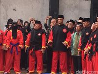 Anies dikukuhkan jadi pendekar kehormatan tapak suci Muhammadiyah / 