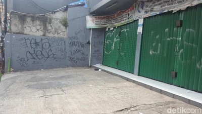 Foto: Lokasi Ustaz Basit Dikeroyok Remaja di Kemanggisan