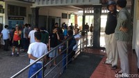 Perisitwa penyerangan di Gereja Lidwina ini terjadi pada saat jemaat tengah melangsungkan misa pagi. Seorang pria berpedang masuk dan melukai jemaat dan romo. Foto: Dok Michael Adhi Nugroho Tri Putranta/warga