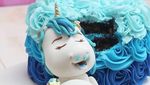 Ini Dia 9 Kue Tema Unicorn Kekenyangan yang Bikin Gemas!