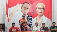 Selain Bupati Ngada, ia merupakan cagub NTT yang diusung oleh PDIP-PKB. Ini saat Marianus melakukan konsolidasi. (Foto: dok. Facebook)