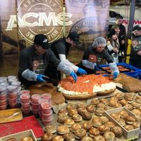 Begini Tampilan Bagel Seberat 96 Kilogram yang Siap Pecahkan Rekor