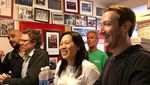 Begini Gaya Mark Zuckerberg, Bos Facebook Bersama Makanan