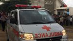 Foto: Jenazah Korban Bus Maut Tanjakan Emen Tiba di RSUD Tangsel