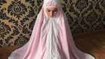 Adem! Kartika Putri Mantap Berhijab