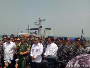 Panglima, Bamsoet hingga Buwas Tinjau Kapal Pengangkut 1 Ton Sabu