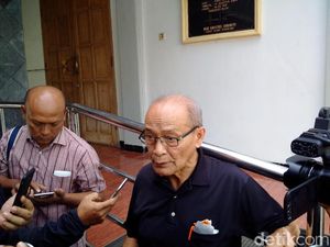 Datangi Gereja Lidwina yang Diserang, Buya Syafii: Saya Kecewa Berat