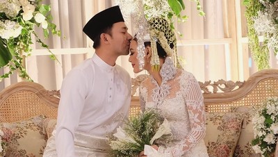 Cantiknya Whulandary Herman Resmi Dipinang Nik Ibrahim