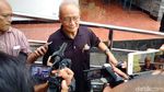 Ekspresi Buya Syafii Saat Datangi Gereja Lidwina Sleman yang Diserang