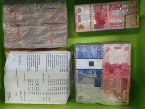 Bawa Duit Rp 350 Juta, Heri Gagal Terbang ke Kuala Lumpur