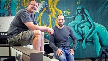 Brian Acton dan Jan Koum, adalah duet pendiri WhatsApp pada bulan Januari 2009. Foto: istimewa