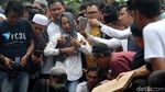 Isak Tangis Iringi Pemakaman Korban Kecelakaan Tanjakan Emen