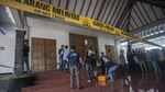 Foto: Olah TKP di Gereja Lidwina Sleman yang Diserang