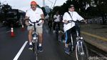 Menlu Retno Pimpin Jalan Santai Diplomatic Walk