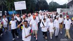 Menlu Retno Pimpin Jalan Santai Diplomatic Walk