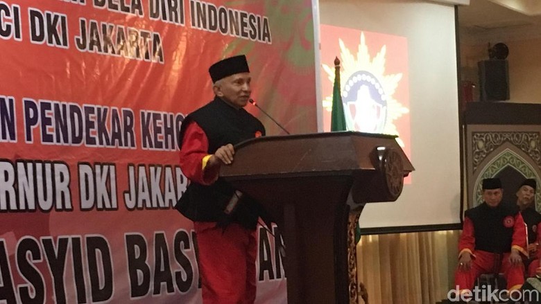 Amien Rais ke Siswa Tapak Suci: Kejar Pelaku Kebatilan Amien Rais ke Siswa Tapak Suci: Kejar Pelaku Kebatilan