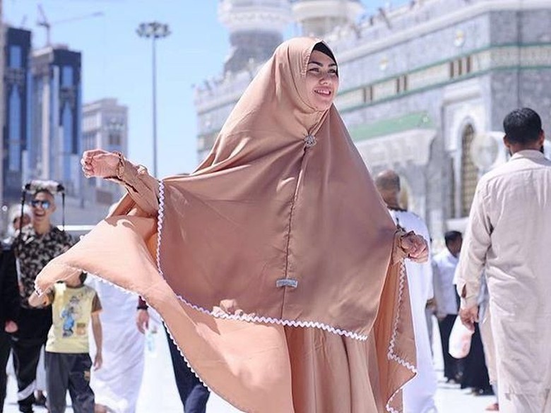 Isi Kajian, Kartika Putri Niat Jadi Ustazah? Isi Kajian, Kartika Putri Niat Jadi Ustazah?