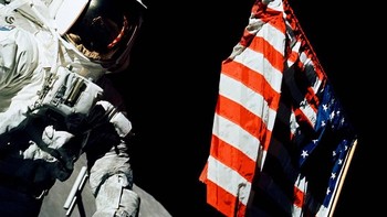 Sejak saat itu sampai sekarang, belum ada lagi manusia yang mendarat di permukaan Bulan. Foto: NASA