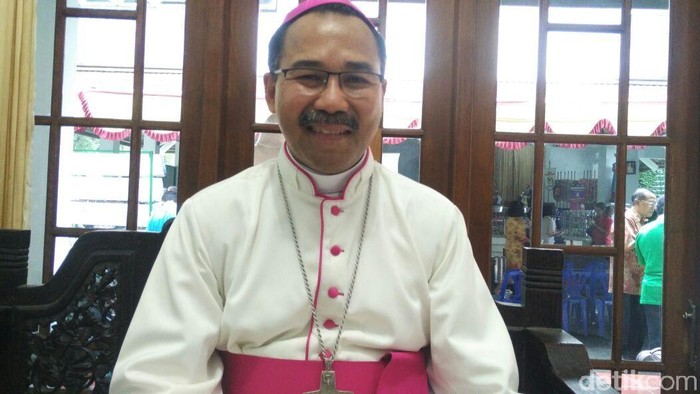Uskup Agung Semarang Mgr Rubyatmoko