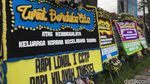 Foto: Jenazah Korban Bus Maut Tanjakan Emen Tiba di RSUD Tangsel
