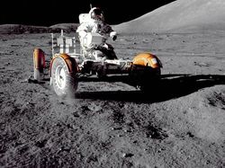 Penampakan Para Manusia Terakhir yang Mendarat di Bulan