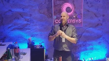 2. Joseph Lubin: Satu lagi co-founder Ethereum masuk daftar. Ia merupakan pendiri dari ConsenSys, perusahaan di bidang blockchain. Kekayaannya di cryptocurrency sekitar USD 1 miliar (Rp 13,6 triliun) hingga USD 5 miliar (Rp 68 triliun). Foto: istimewa