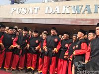 Anies dikukuhkan jadi pendekar kehormatan tapak suci Muhammadiyah / 