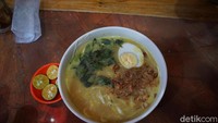 Kalau mau yang segar-segar, cobalah laksa bogor yang satu ini. Tempatnya juga berada di Gang Kalimati, Glodok (Shinta/detikTravel)