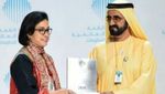 Senyum Semringah Sri Mulyani, Menteri Terbaik Dunia