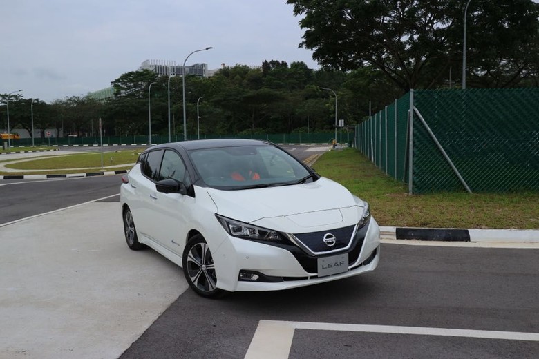 Nissan Leaf. Foto: Dina Rayanti Nissan Leaf. Foto: Dina Rayanti