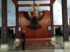 Ini Koleksi Klasik Pendopo Ronggohadinegoro di Blitar