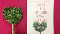  Mereka pun menuliskan kisah cintanya menjadi sebuah buku bertajuk How to Fall in Love with a Man Who Lives in a Bush. (Dok. Ist)