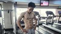 Di sela-sela kesibukannya, Randy tak melewatkan untuk tetap berolahraga walaupun di luar negeri. (randpunk/Instagram)