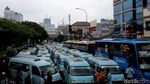 Suasana Demo Sopir Angkot di Tebet
