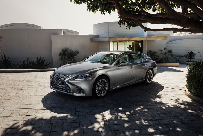 Lexus LS 500