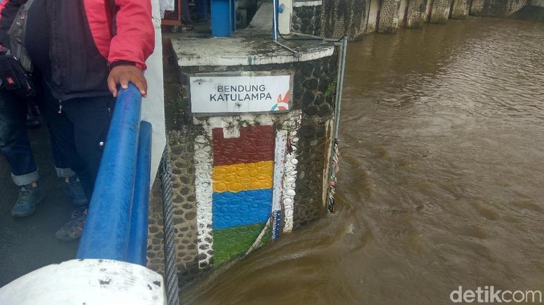 Katulampa Sempat Siaga 2, Jakarta Waspada Banjir Katulampa Sempat Siaga 2, Jakarta Waspada Banjir