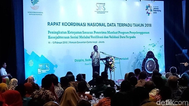 Mensos: Unhas Sudah ke Asmat, Kita Harapkan UI Juga Mensos: Unhas Sudah ke Asmat, Kita Harapkan UI Juga