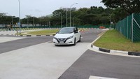 Nissan bahkan mengklaim, kabin Leaf setara dengan mobil-mobil sedan kelas premium. Foto: Dina Rayanti