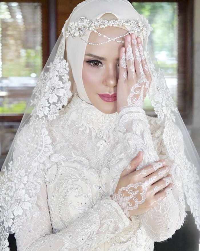 Angel Lelga Jelaskan Digerebek Vicky ke Perindo, Bantah Zina