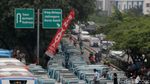 Suasana Demo Sopir Angkot di Tebet