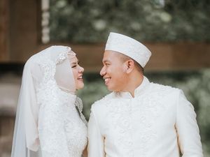Pernikahan Para Artis Ini Diduga Hanya Settingan