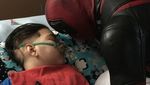 Real Hero! Kisah Sedih Cosplayer Deadpool dan Anak Pengidap Kanker