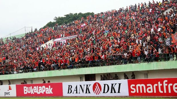 The Jakmania merupakan salah satu kelompok suporter sepak bola terbesar di Indonesia.